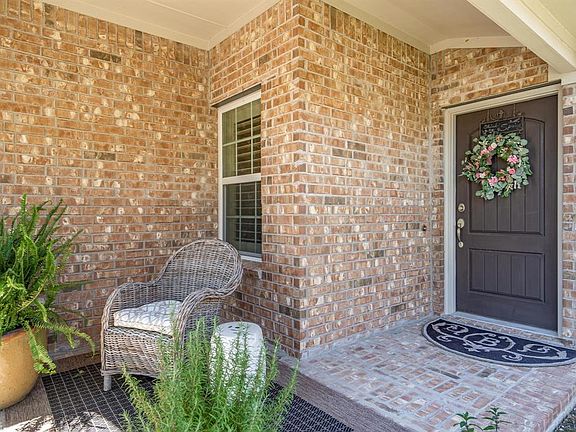 3rd image of 7257 Misty Oaks Ln