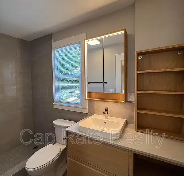 1476 N 6th St — Photo 19