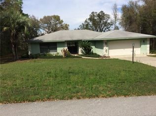 2365 W Dolphin Dr, Citrus Springs, FL 34434