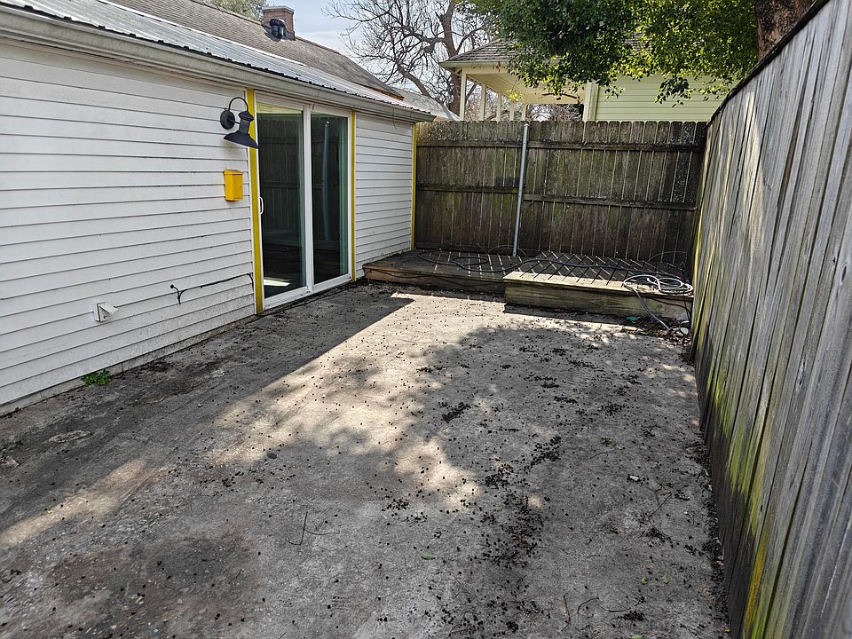 1st image of 1441 Spain St #B