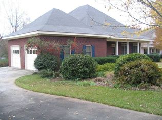 79 Pointe View Ct, Jackson, GA 30233