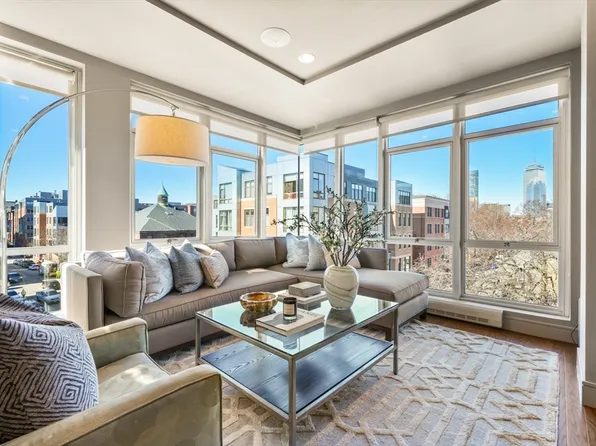 700 Harrison Ave Unit 405, Boston, MA 02118