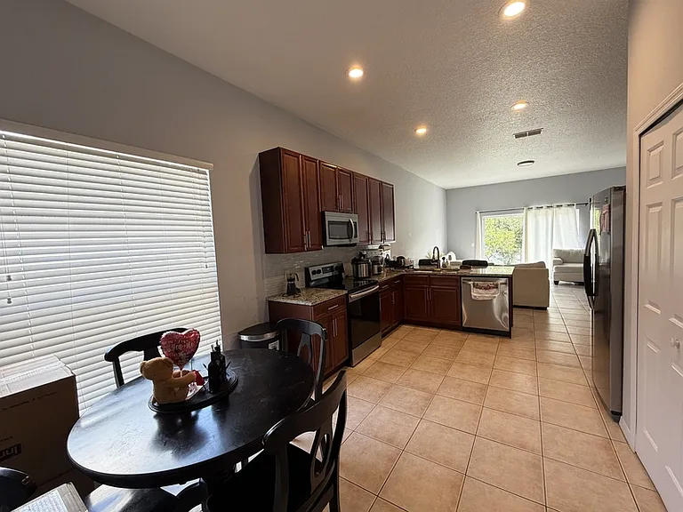 3435 Kayla Cir — Photo 7