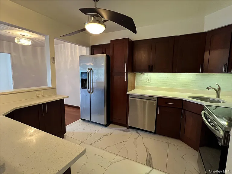 209-14 23rd Ave #3 — Photo 3