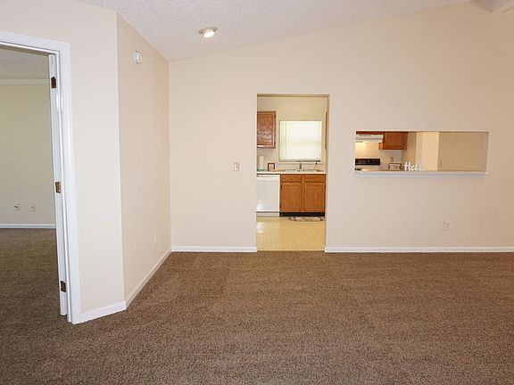 4th image of 8455 Santana Ct