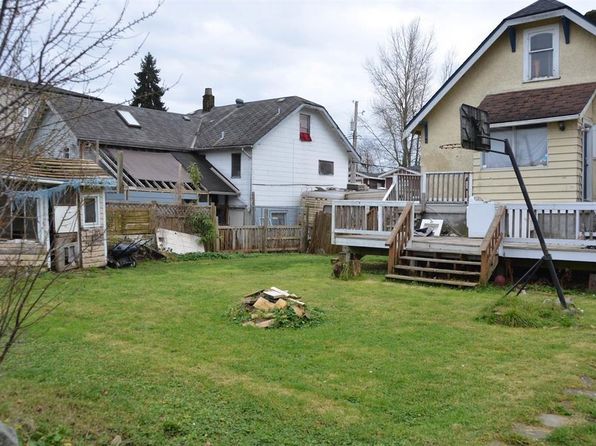 253 Boyne St, New Westminster, BC V3M 5J7