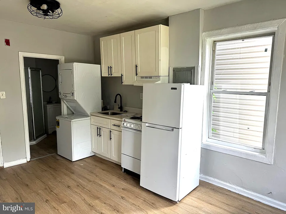 611 W Norris St #2A