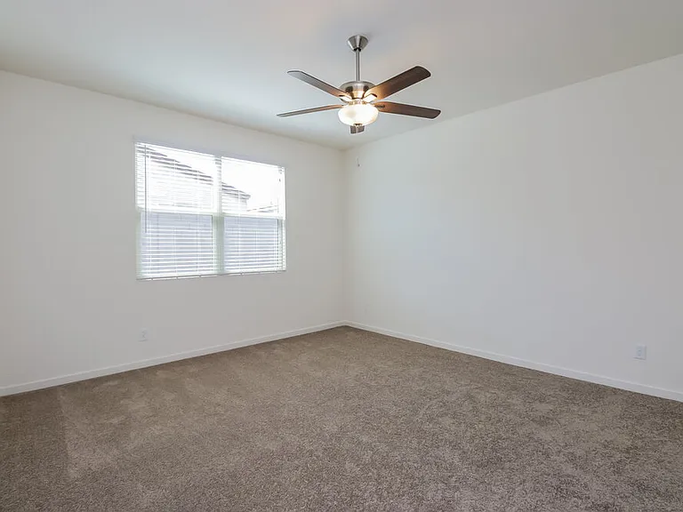 4227 W Coneflower Ln — Photo 9