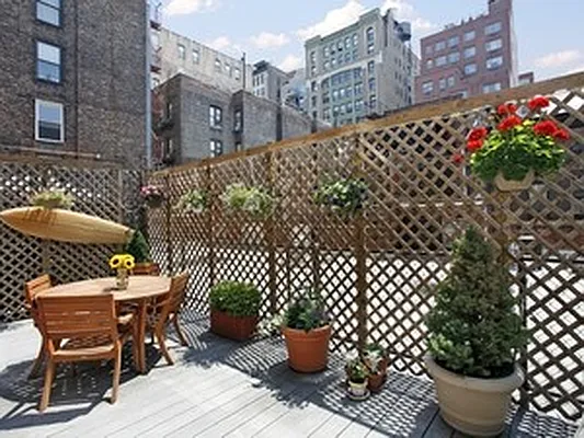 Sold by Corcoran | media 3
