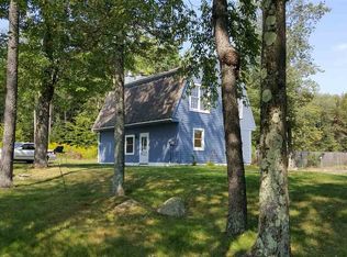 406 Dyken Pond Rd, Petersburgh, NY 12138