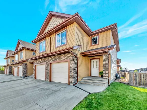 1407 E 53rd Ave #32, Lloydminster, AB T9V 2J5