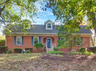 1621 Sleepy Hollow Rd, York, PA 17403