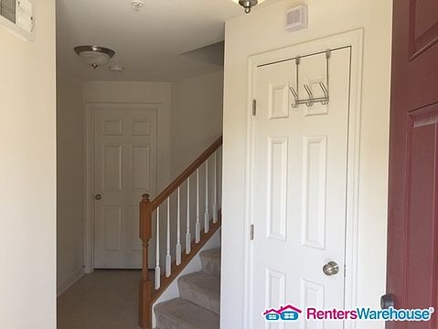 1st image of 7267 Mockingbird Cir