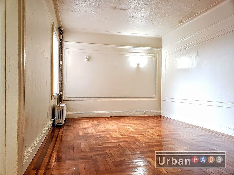 1st image of 261 Gates Ave APT 4C