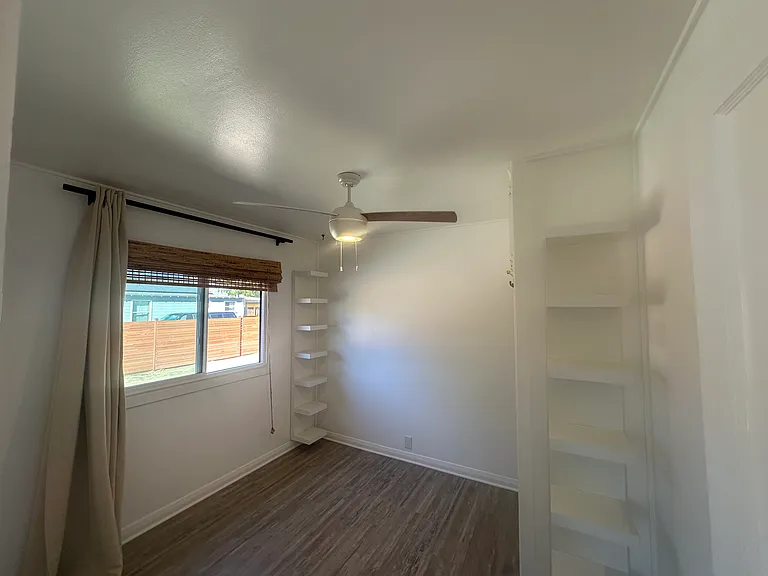 4231 Cordelle Ln — Photo 18