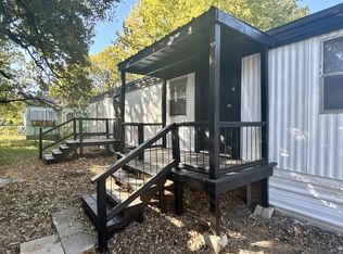 307 E Cates St #500, Bridgeport, TX 76426