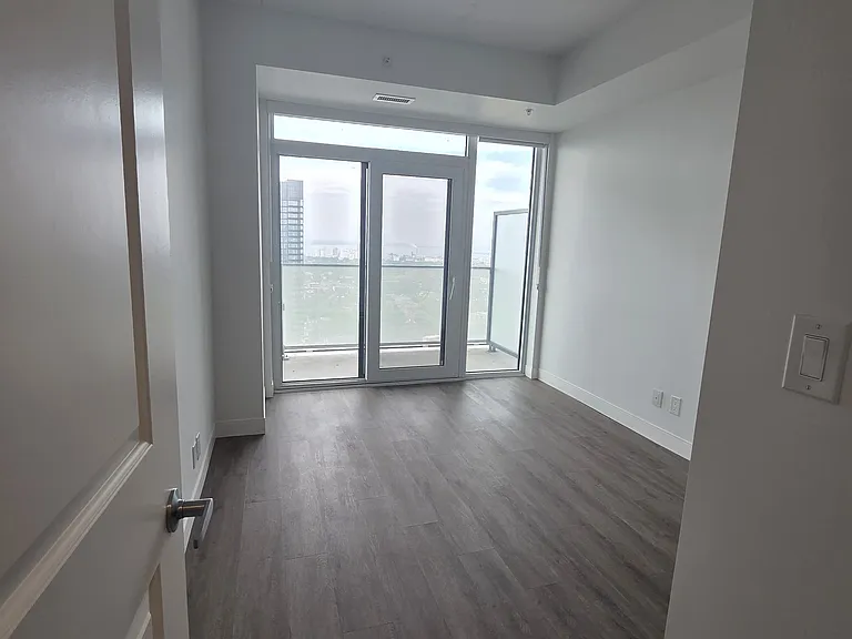 22 Hughson St N #2410A — Photo 3