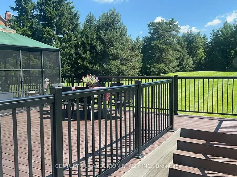 5 Dafoe Ct — Photo 25