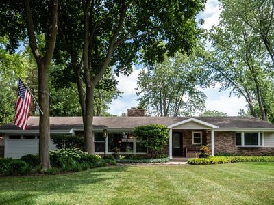 477 Hampshire Ln, Crystal Lake, IL, 60014