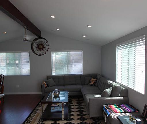 5th image of 4326 Calle Real Space 48