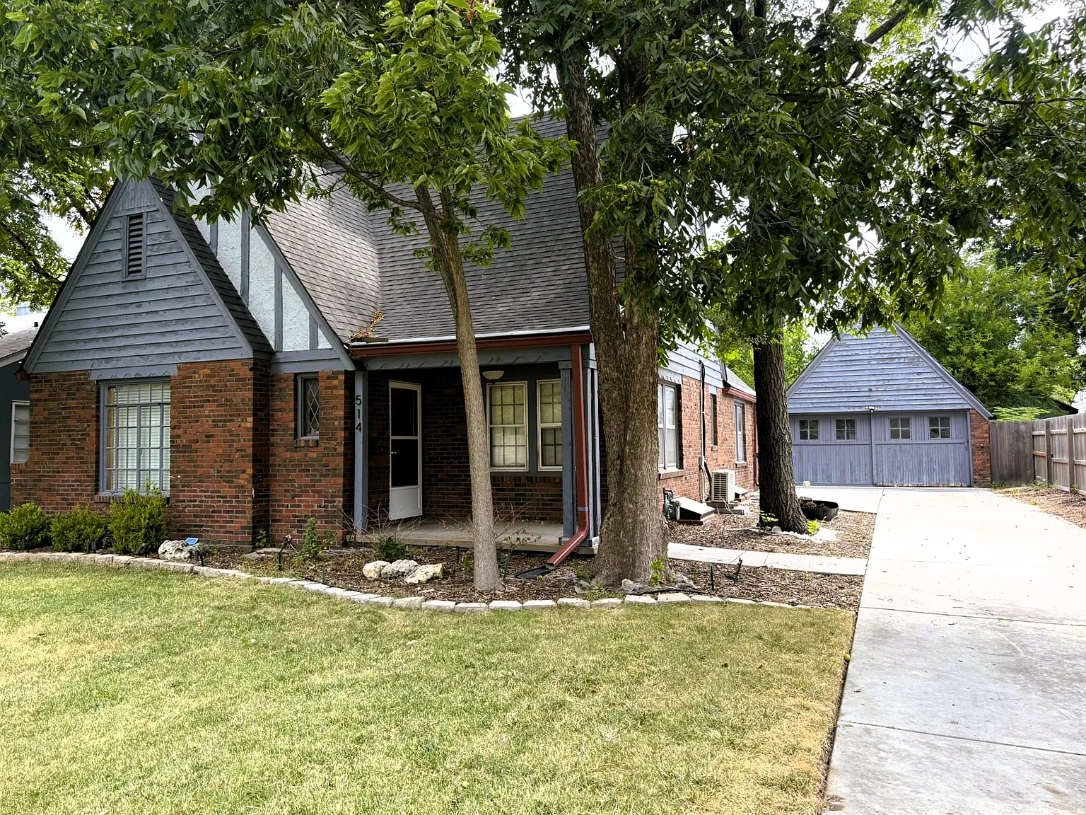 3 bed, 1498 sqft, $1,995 — Photo 2