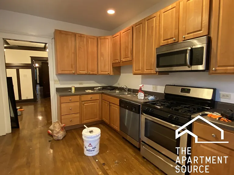 2825 W Logan Blvd #1 — Photo 6
