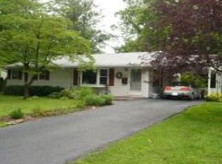 920 Manor St, Bloomington, IN 47401