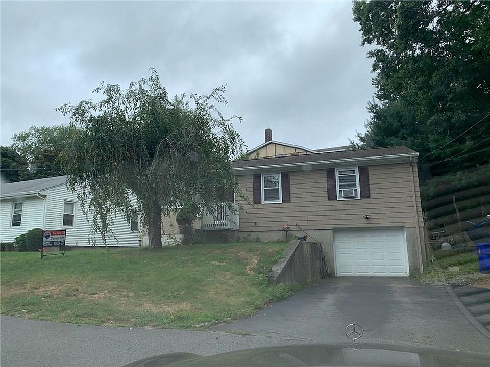 1st image of 6 Julie Ann Ct