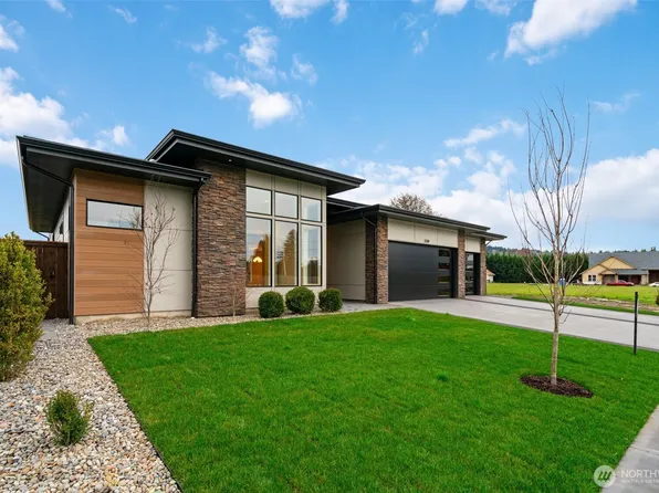 3109 Heron Street, Woodland, WA 98674