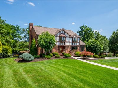 2665 Gloucester Dr, Pittsburgh, PA, 15241
