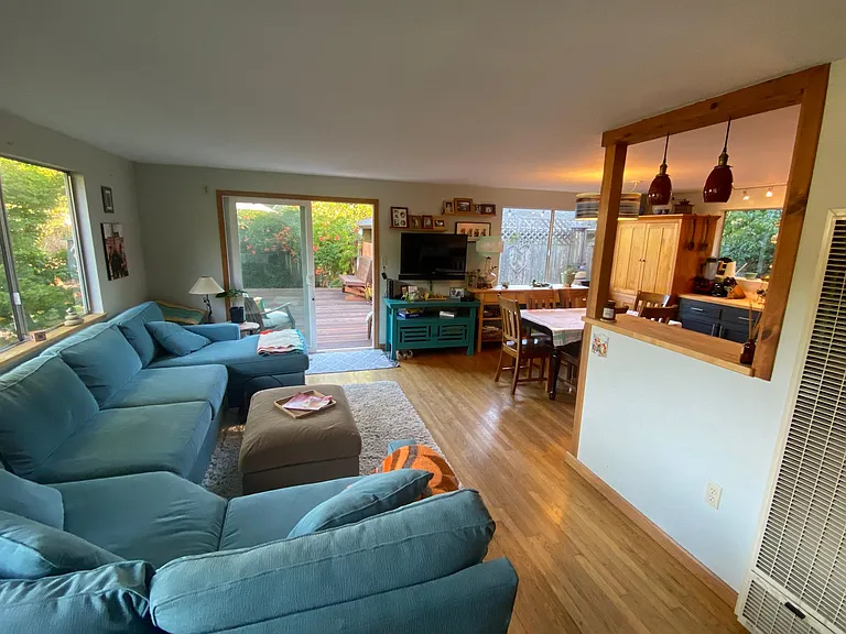 326B Clinton St — Photo 6