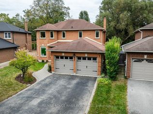 37 Wyndfield Cres, Whitby, ON L1N8L3