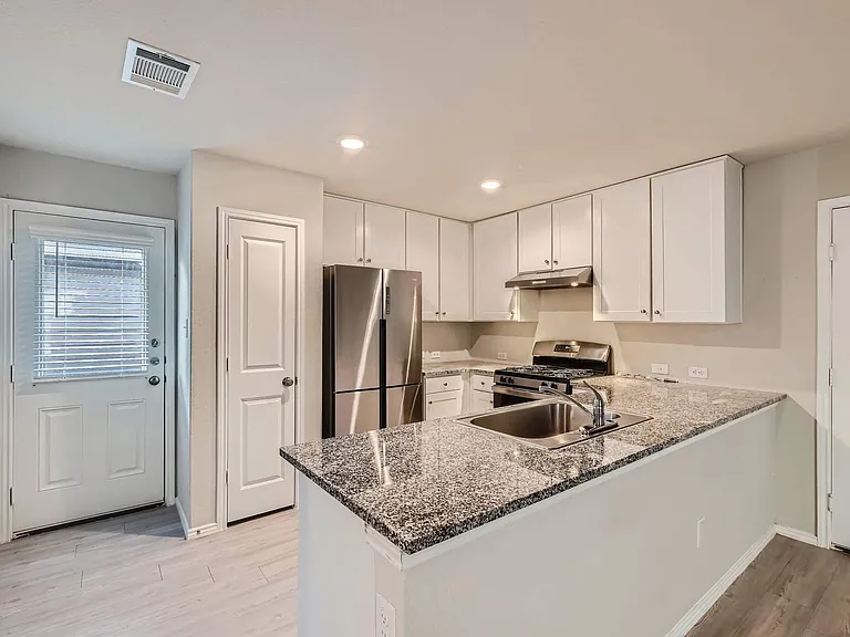 7810 Serro Medina — Photo 1