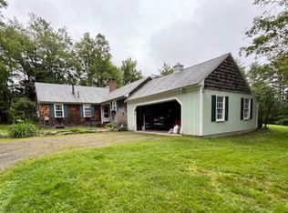 30 Fox Chase Rd, Sutton, NH 03221
