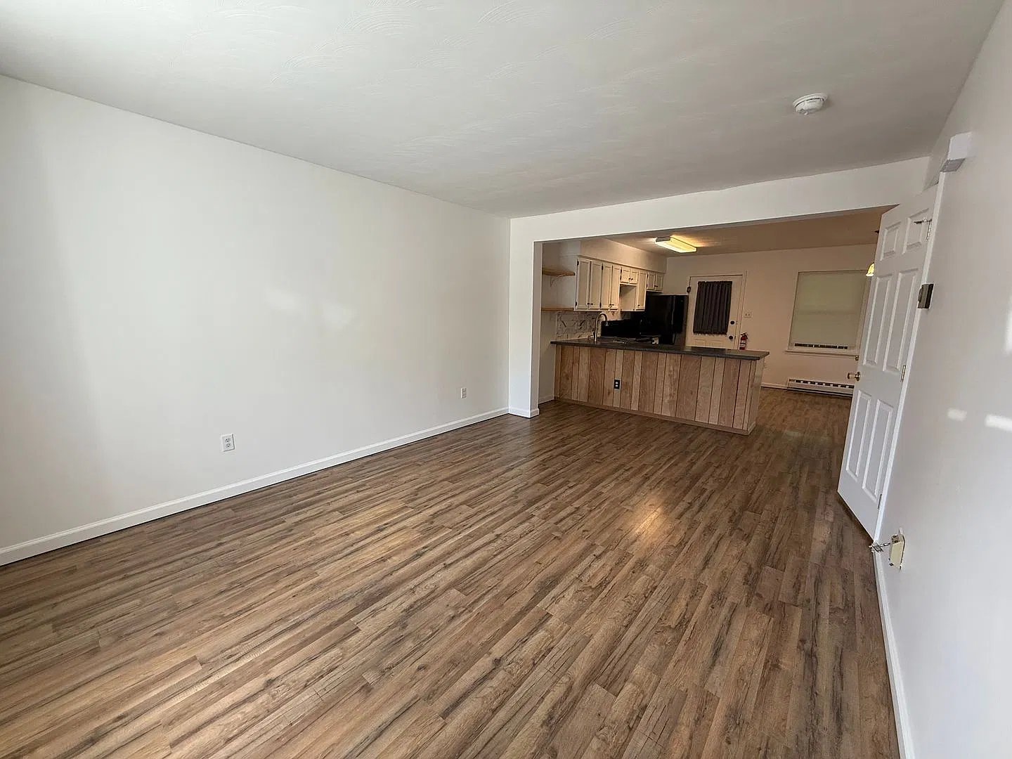Woods Edge 3-Bedroom Townhome! — Photo 3