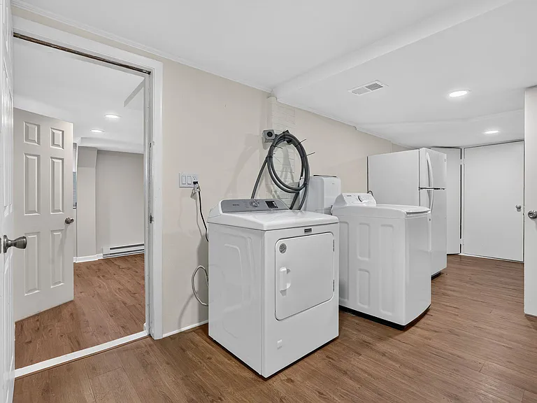 3919 N Chesterbrook Rd — Photo 14
