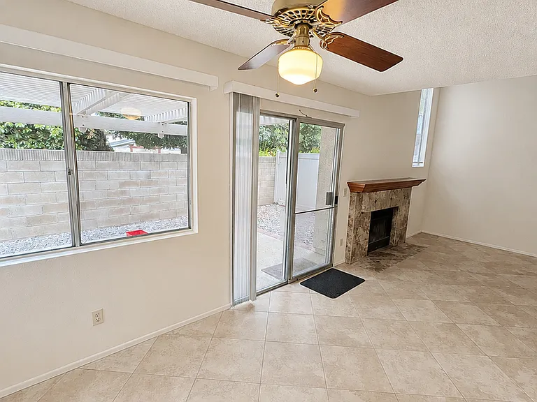 3727 Mesa Oak Ln — Photo 13