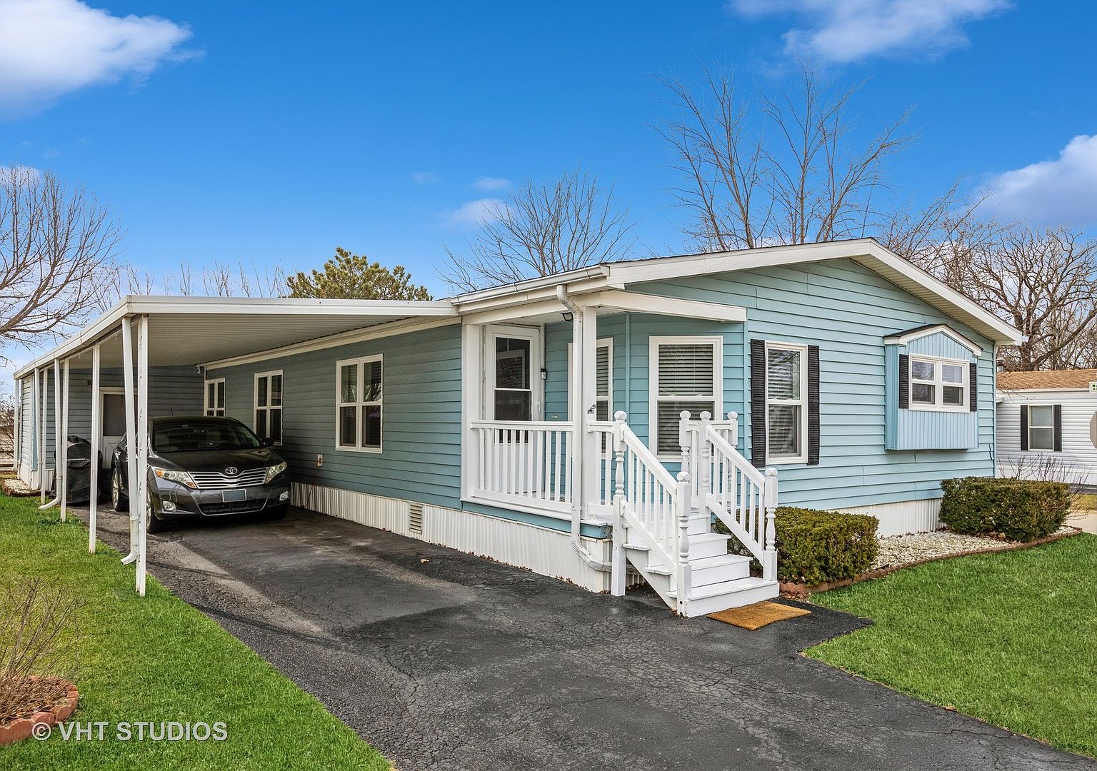 724 Hillcrest Ln, Crystal Lake, IL 60014 Zillow