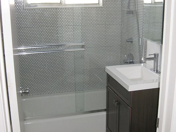 5th image of 1201 Dolores St APT 1