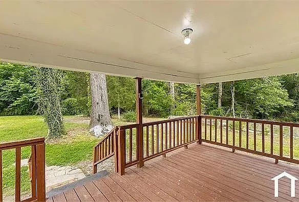 1252 Dogwood Rd — Photo 14