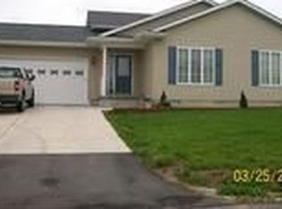 107 Sunset Ct, Farmington, MO 63640