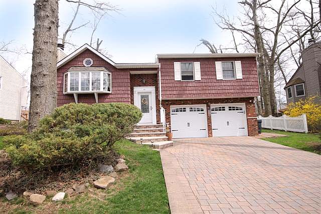 1st image of 141 Satterlee St
