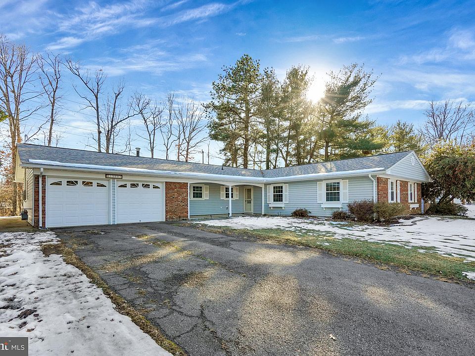 1st image of 13003 Melville Ln
