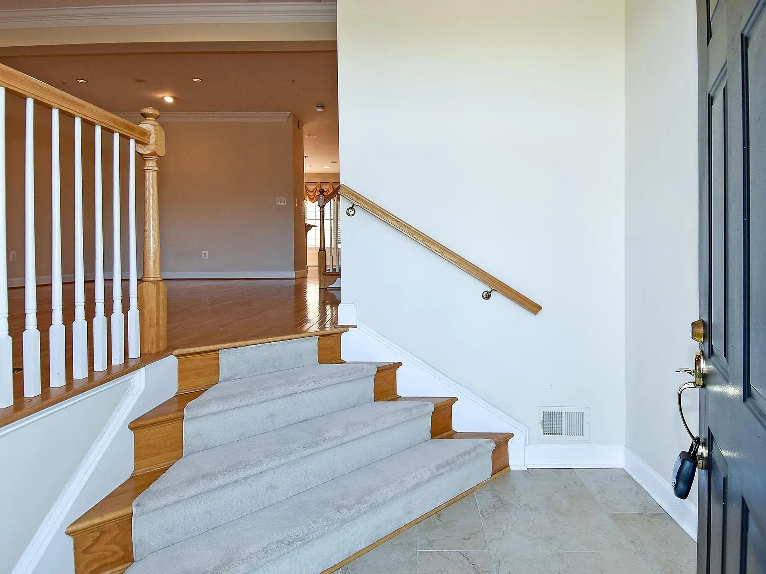 1907 Piccard Dr — Photo 3