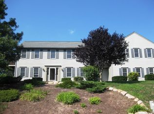 4 Shaker Dr, Bourne, MA 02532