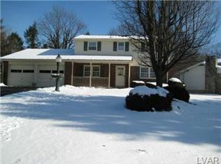 1025 Westgate Dr, Bethlehem, PA 18017