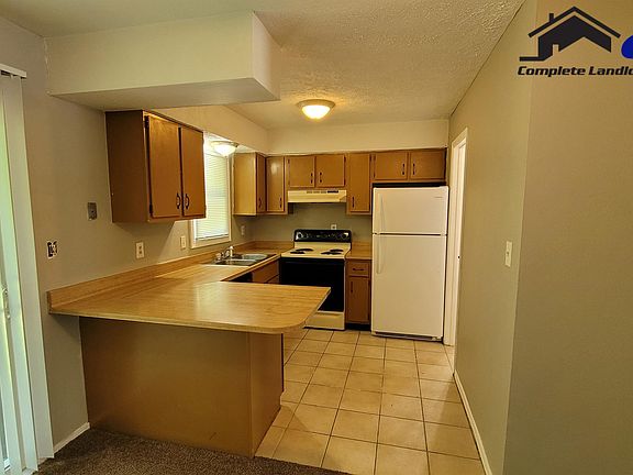 4th image of 202 Fawn Ln