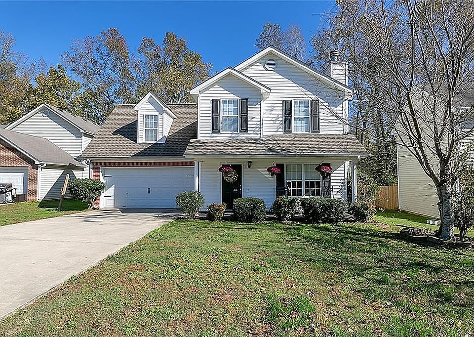 1st image of 137 Richmond Dr