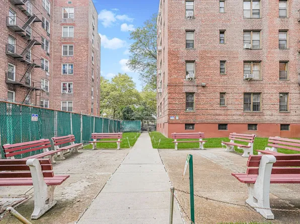 2650 East 13th Street image 27 of 28