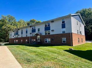 2310 Hickman Rd APT 10, Des Moines, IA 50310